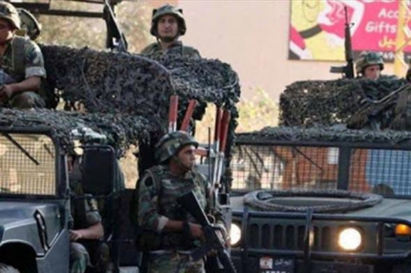 دوريات للجيش اللبناني في شوارع طرابلس منعاً لحصول أعمال شغب
#lebanon24 
  via @Lebanon24