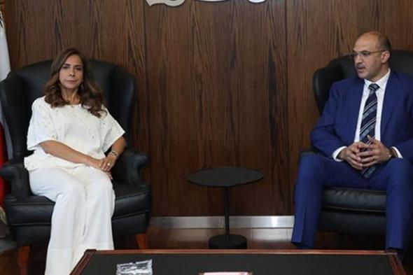عكر استقبلت حسن: وضع لبنان أفضل من غيره بكثير بشأن "كورونا" 

#lebanon24

 via @Lebanon24