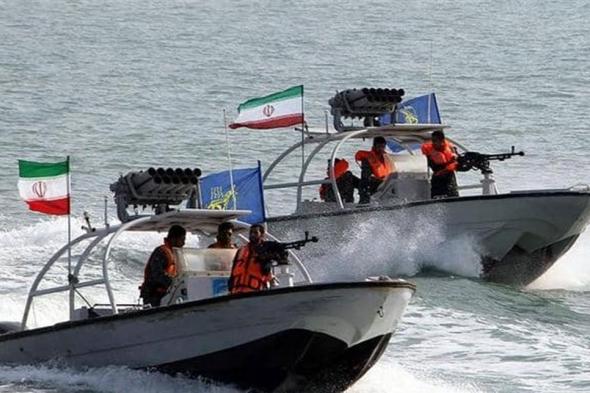 حرس الحدود السعودي يتصدى لثلاثة قوارب إيرانية  via @Lebanon24 
#lebanon24