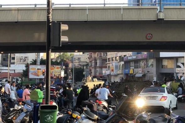 تجمع في المشرفية ثم مسيرة في الضاحية: لا للحصار الأميركي 

#lebanon24

 via @Lebanon24