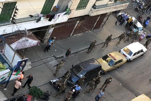 كان بحالة تعاطٍ فاطلق النار على مواطن
#لبنان
#lebanon24
  via @Lebanon24