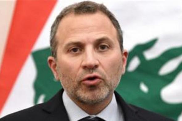 ما حقيقة طرح باسيل إسمي قاضيين لتولي رئاسة الحكومة؟ 

#lebanon24

 via @Lebanon24