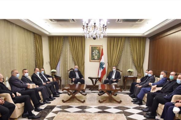 الأفرقاء ما زالوا متمسكين بـ "بالحصص والمكتسبات".. "حزب الله" والحكومة: لا... 
#Lebanon24
 via @Lebanon24