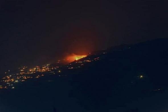 خروج حريق عاصون وإيزال عن السيطرة (صورة) 
#lebanon24 
 via @Lebanon24