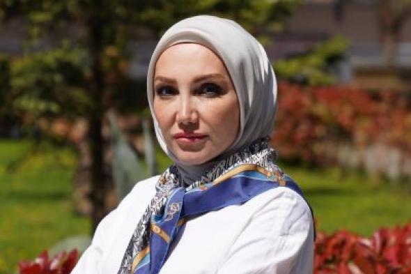 المهندسة الناشطة السياسية المناضلة المعمارية سيرين طباخ التي عملت من أجل الثورة السورية ونجاحها